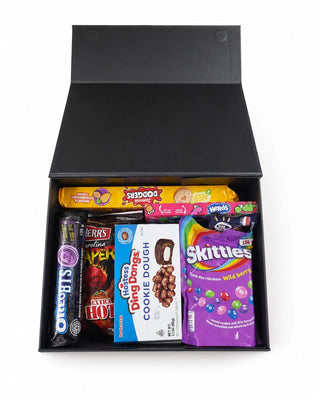 The Global Snack Vault Box (Please read decsription for contents)