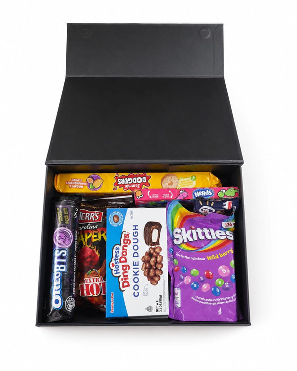 The Global Snack Vault Box (Please read decsription for contents)