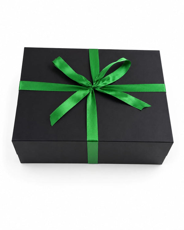 The Global Snack Vault Box (Please read decsription for contents)
